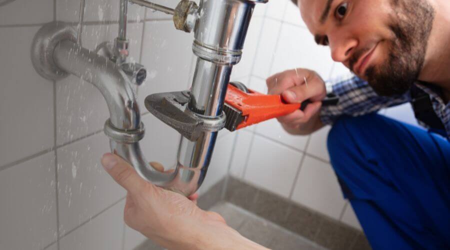 Professional same day plumber services in Loraine, IL